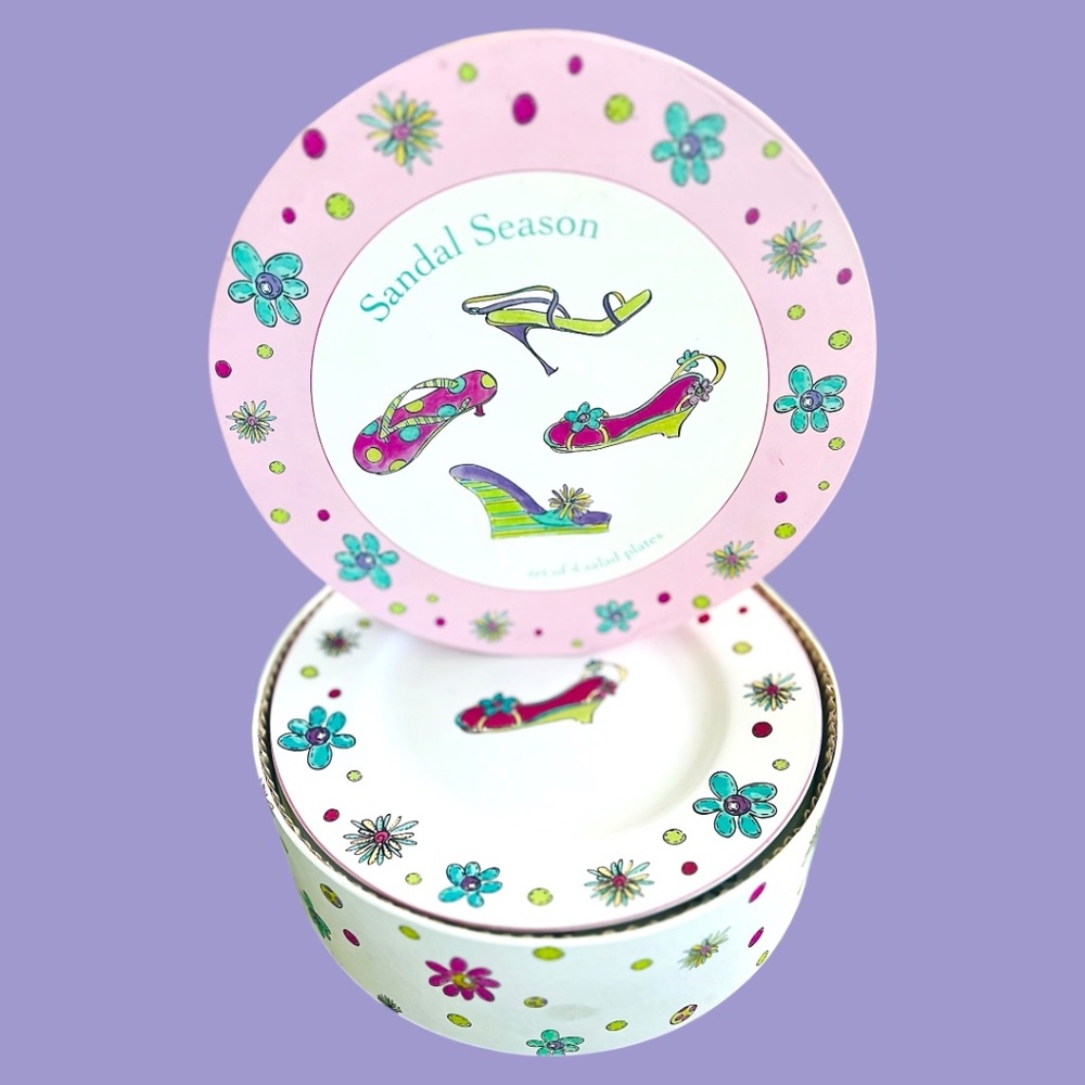 Set of 4 Vintage Rosanna “Sandal Season” Dessert/Salad Plates in original box.